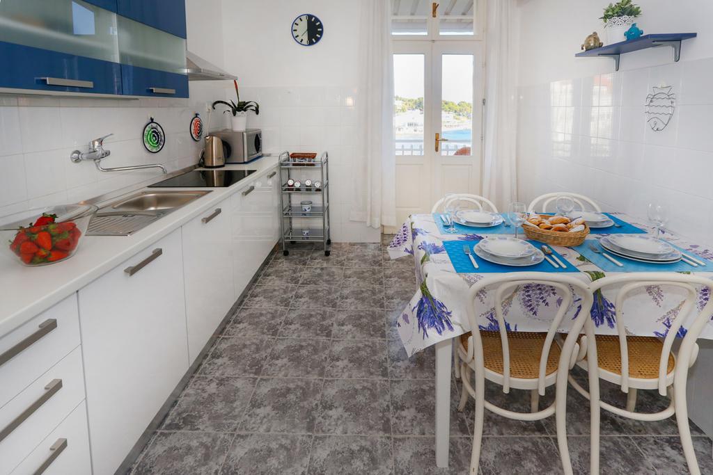 Beach Apartment Bacvice Сплит Екстериор снимка
